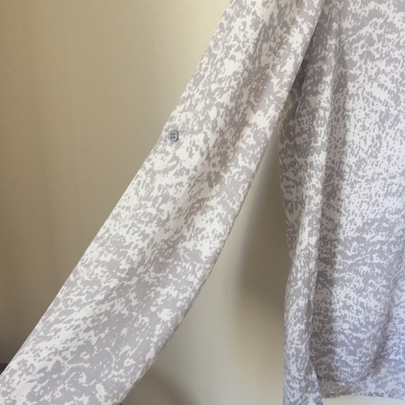 KENNETH COLE V-Neck Blouse - Picture 3 of 6